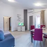 Valtrazza 4* Tar-Vabriga