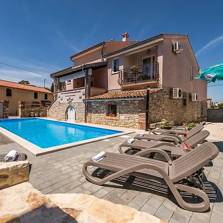 Valtrazza Tar-Vabriga