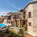 Vendégház Valtrazza 4*
