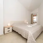 Valtrazza
