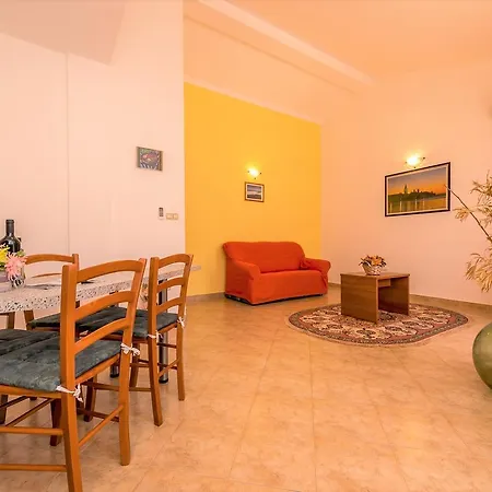 Guest house Valtrazza Tar-Vabriga