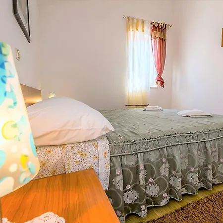 Valtrazza Guest house Tar-Vabriga