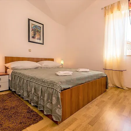 Guest house Valtrazza