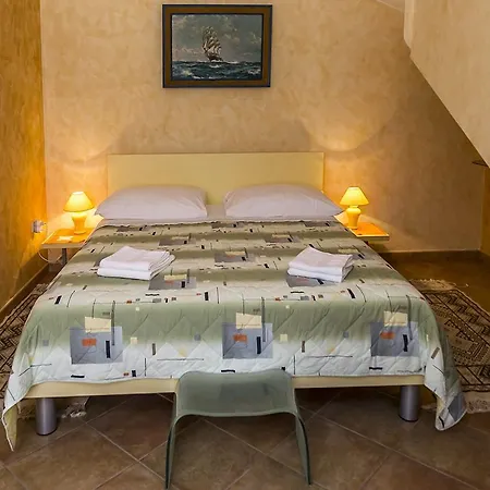 Valtrazza Guest house