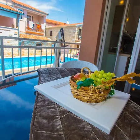 Valtrazza Guest house