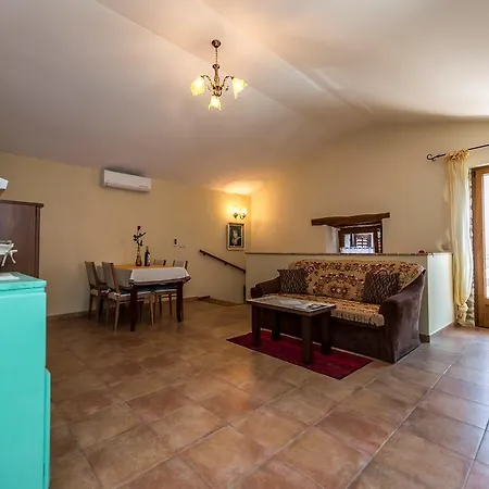 Valtrazza Konukevi 4*