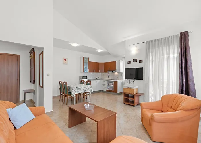 Valtrazza Gæstehus 4*